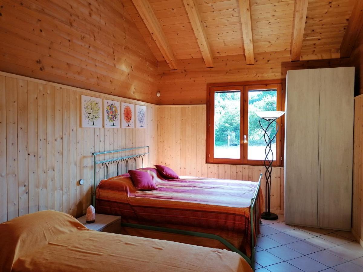 Agriturismo Bio Apipoli Lucino Buitenkant foto