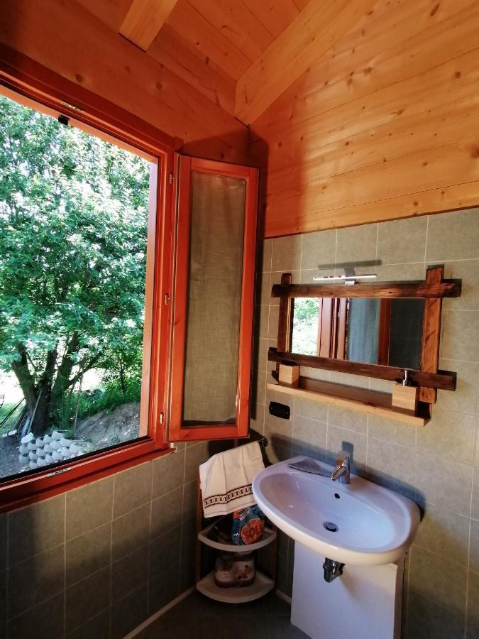 Agriturismo Bio Apipoli Lucino Buitenkant foto