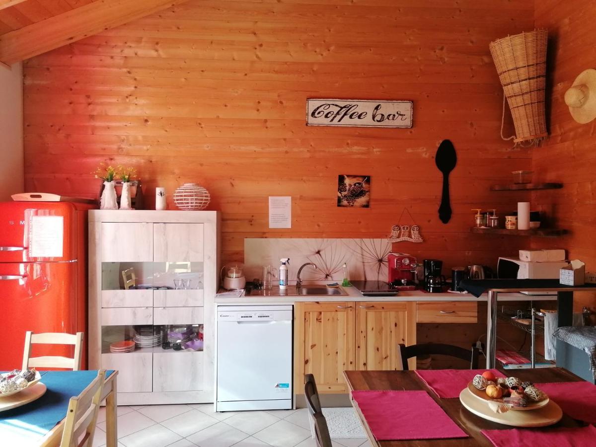 Agriturismo Bio Apipoli Lucino Buitenkant foto